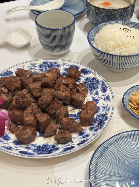 大黃先生喜歡的香蒜骰子牛